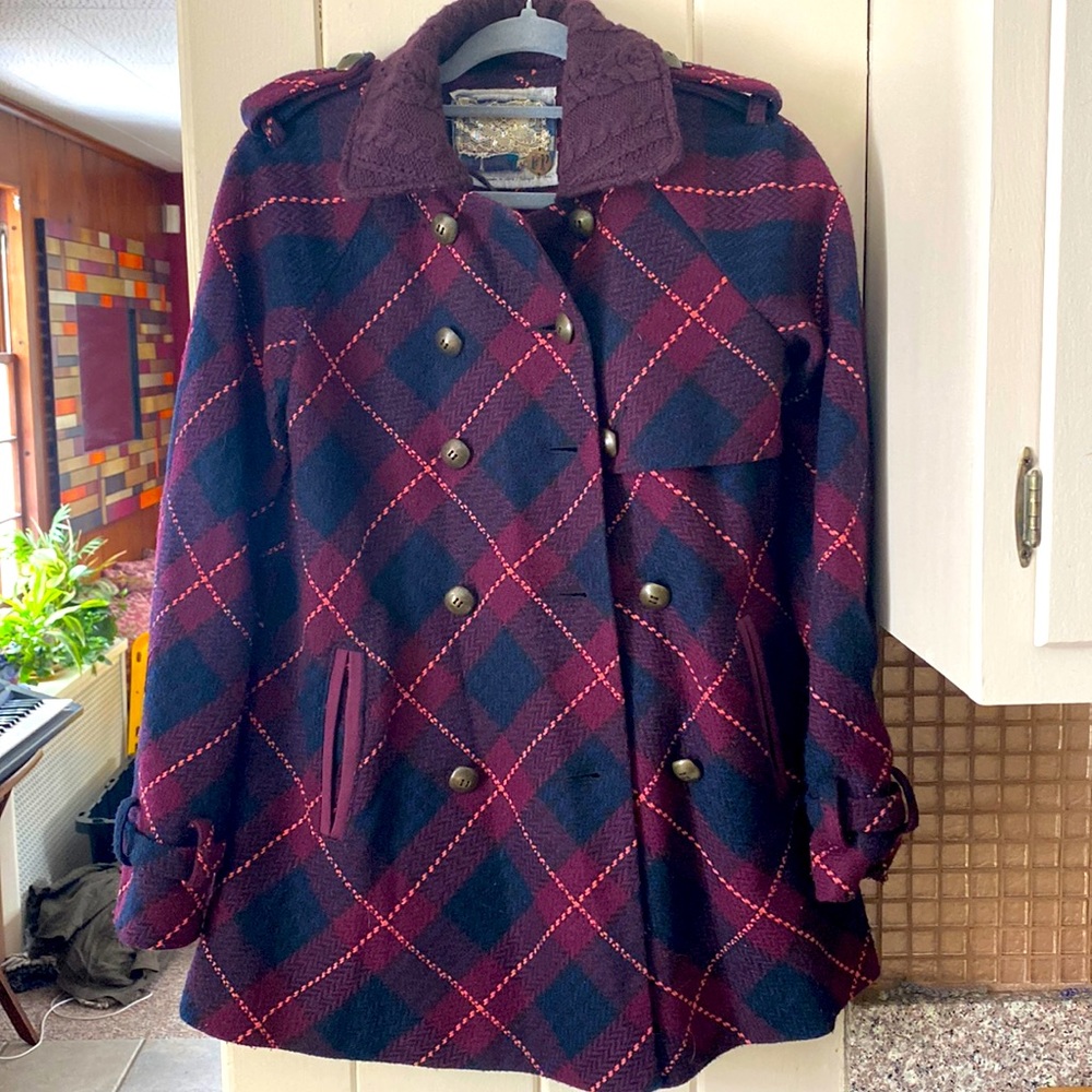Gorgeous Free People woolen plaid pea coat
